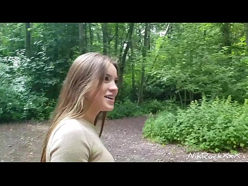 ❤️ Evelinari toki publiko batean izorratzen genuela proposatu nion! Baietz esan zuen. Orduan ipurdian izorratu eta ahoan esperma. Orduan bere burua haserretu zen. ❤️ Porno %eu.xxxner.ruan