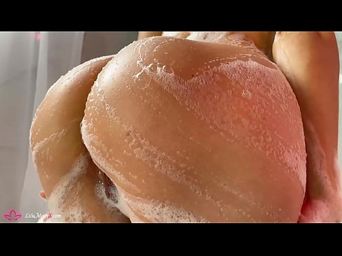 ❤️ Brunette pussy bibragailuarekin masturbatzen du dutxan orgasmo bizia lortzeko ❤️ Porno %eu.xxxner.ruan